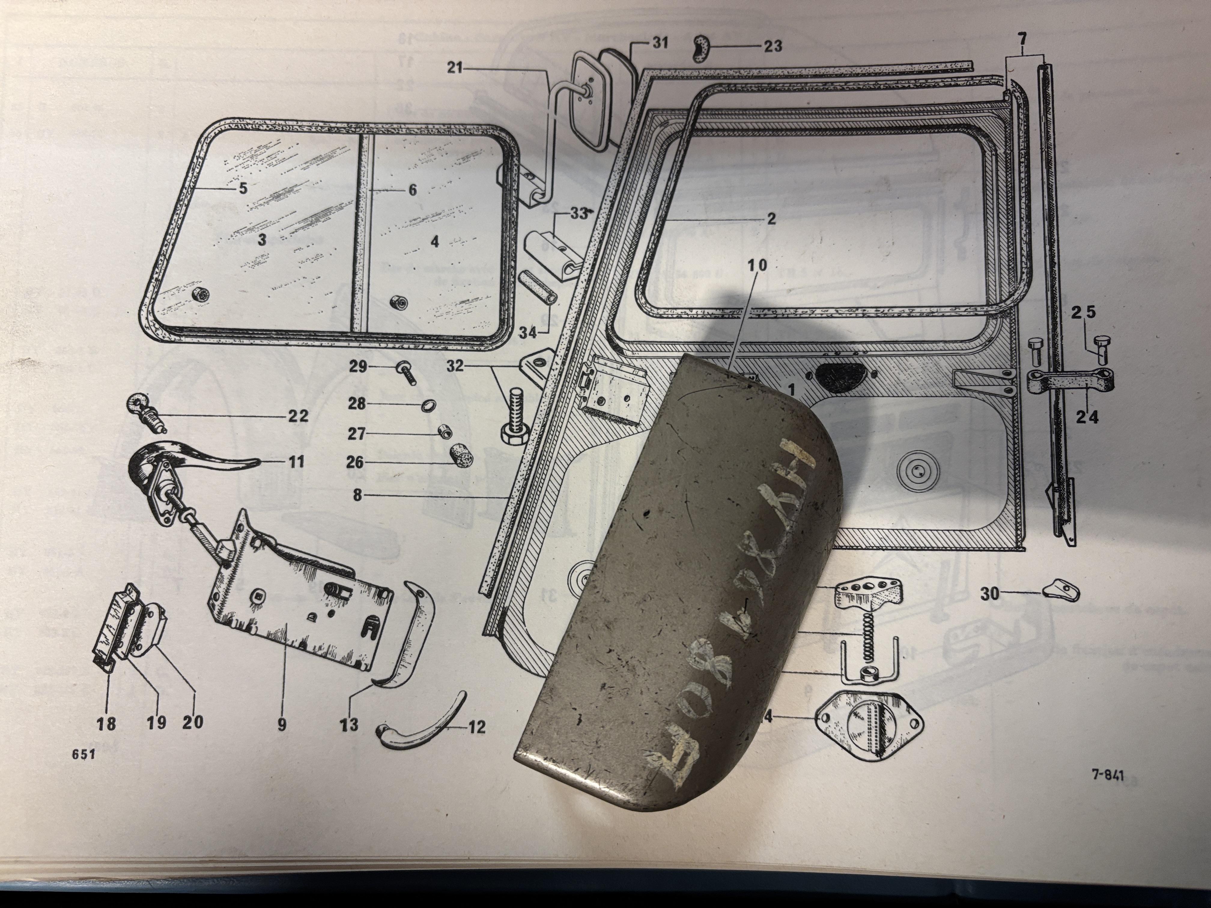 HY86180A  Couvre-capot, serrure de porte à droite, Citroen HY