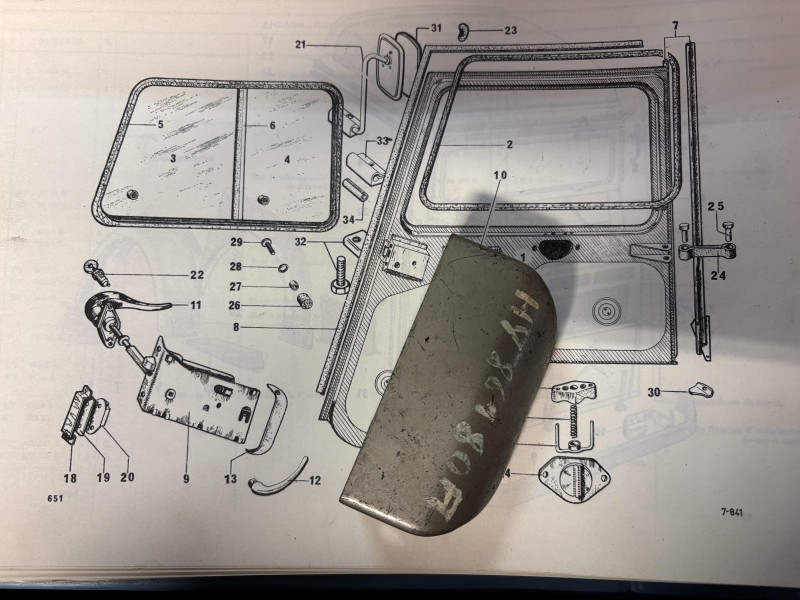 HY86180A  Cover hood, door lock right, Citroen HY